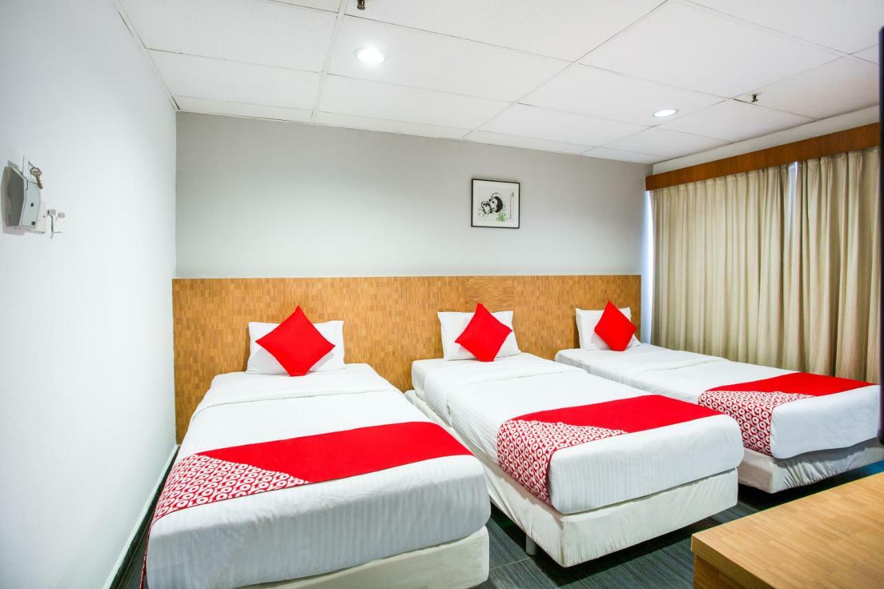 Oyo 106 Beach Hotel Сингапур Экстерьер фото