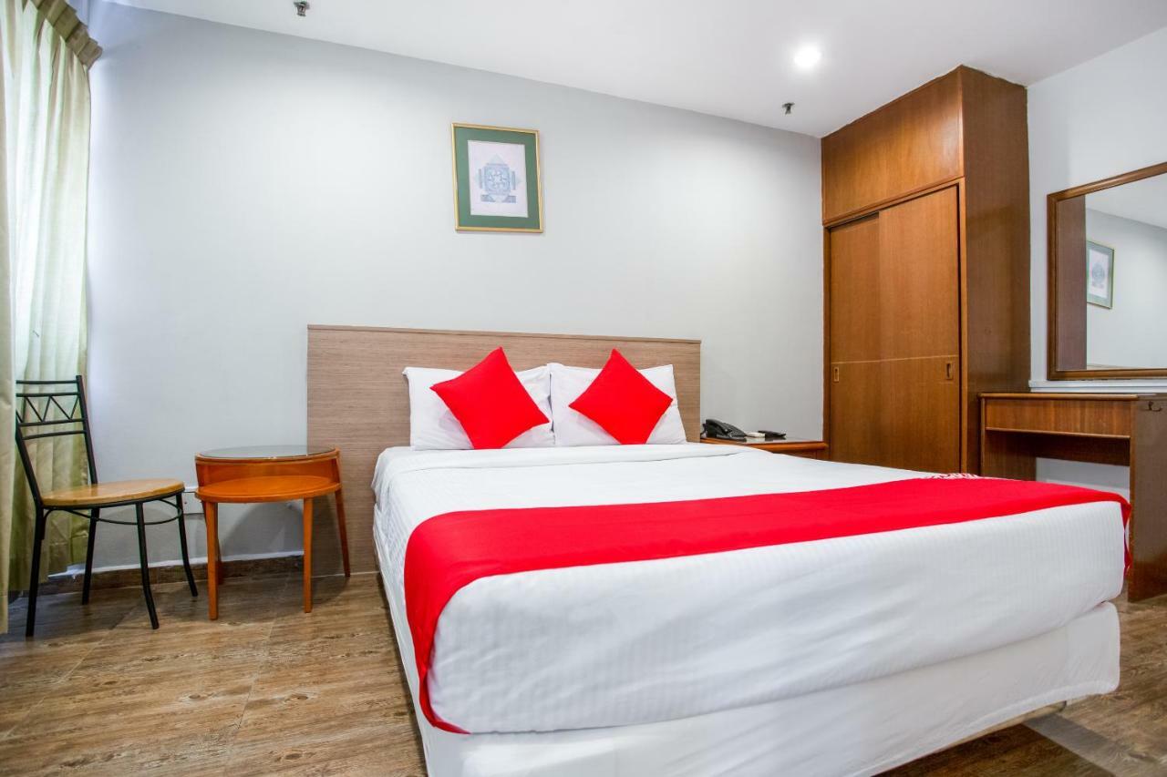 Oyo 106 Beach Hotel Сингапур Экстерьер фото